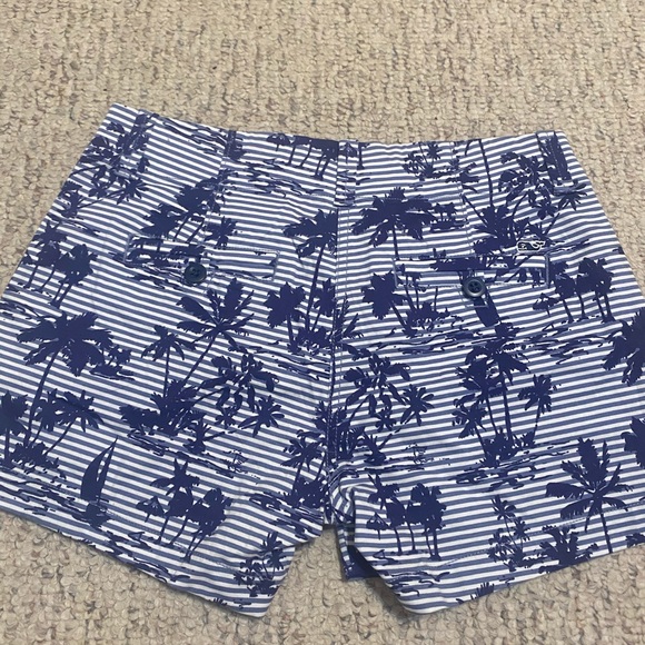 Vineyard vines palm tree shorts size 0 - Picture 3 of 5